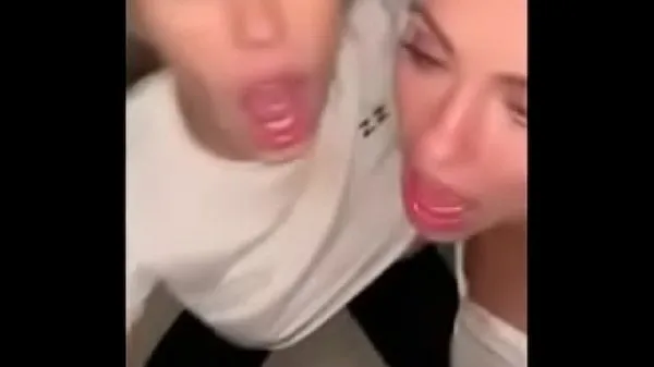 Video hay nhất Adriana chechik & Megan rain thú vị