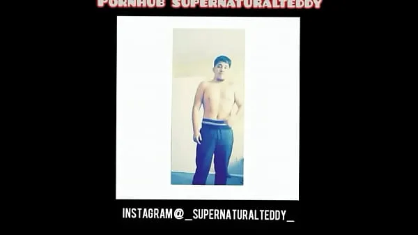 Parhaat Houston texas bisexual model IG supernaturalteddy jerks his italian hispanic cock Off in his room hienot videot
