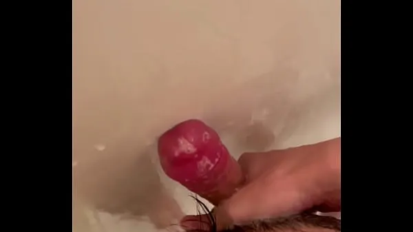 最高のEjaculation in the shower room of a Japanese internet cafeクールなビデオ