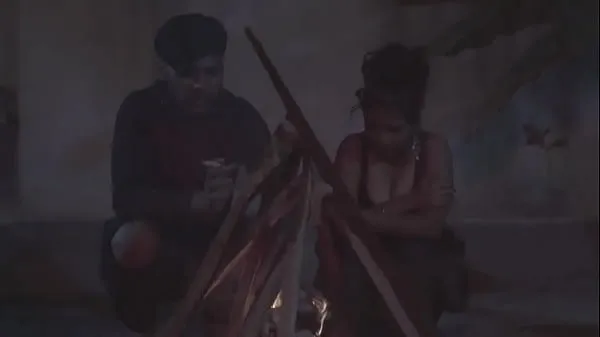 Najlepsze Hot Beautiful Babe Jyoti Has sex with lover near bonfire - A Sexy XXX Indian Full Movie Delight fajne filmy