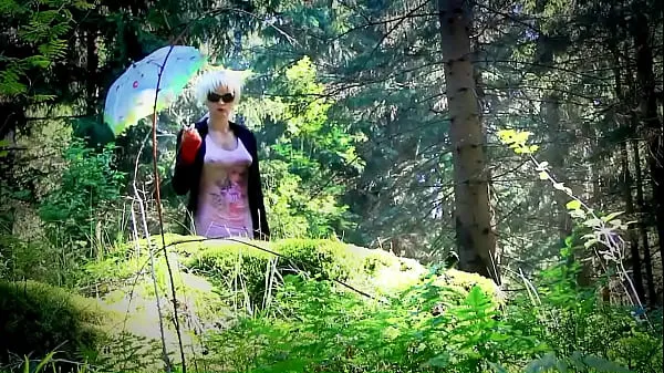 Video Lola Spais crossdresser in the Woods sejuk terbaik