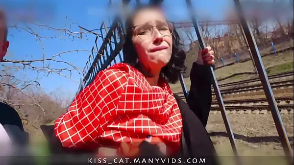 Najboljši Let's walk in Nature - Public Agent PickUp Russian Student to Real Outdoor Fuck / Kiss cat 4k kul videoposnetki
