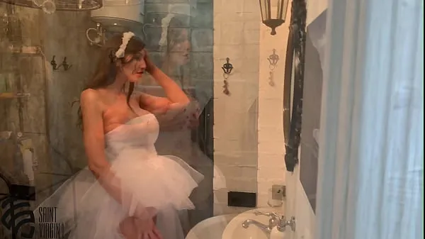 วิดีโอที่ดีที่สุดThe bride sucked the best man before the wedding and poured sperm all over her faceเจ๋ง