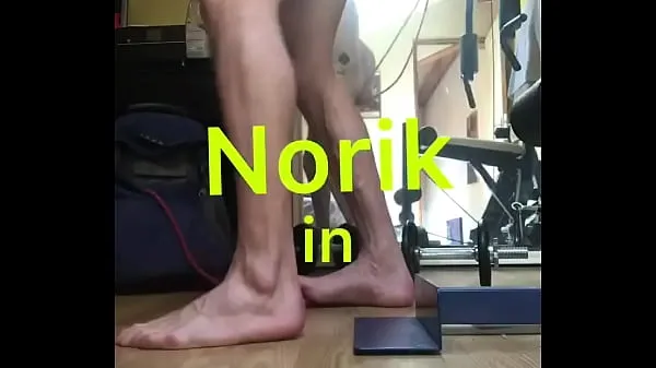 Video Experiment of balls tied with weight sejuk terbaik