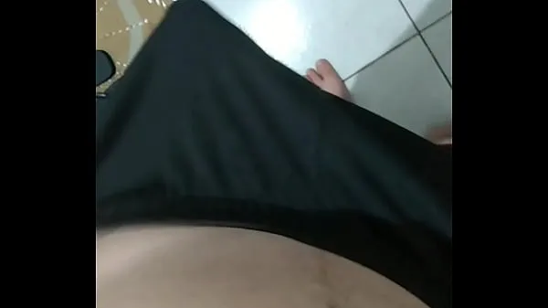 Bästa Novin's cock taking off his soccer shorts coola videor