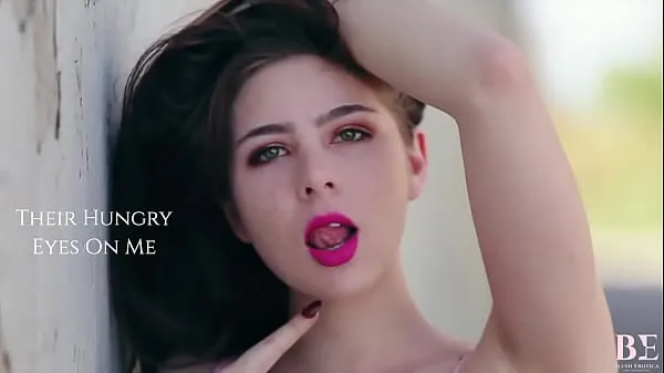 Video Promo Public Display of Dildo masturbation while being watched featuring Jade Wilde sejuk terbaik