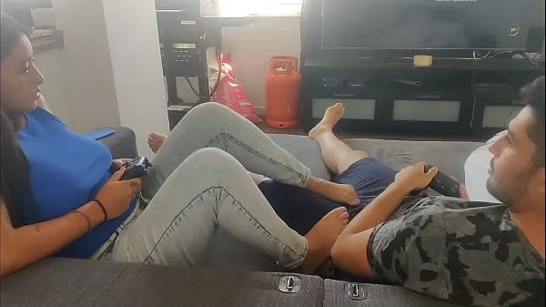 วิดีโอที่ดีที่สุดfucking my friend's girlfriend while he is restingเจ๋ง