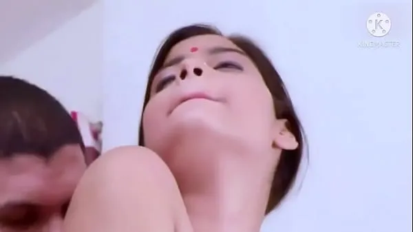 Video Indian girl Aarti Sharma seduced into threesome web series keren terbaik