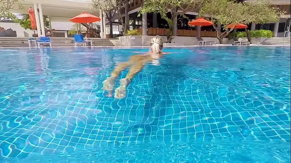 วิดีโอที่ดีที่สุดPicked Up at the Pool, She Invited me in her Apartmentเจ๋ง