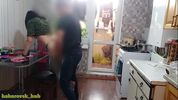 Najboljši husband showered and wife fucked by best friend kul videoposnetki