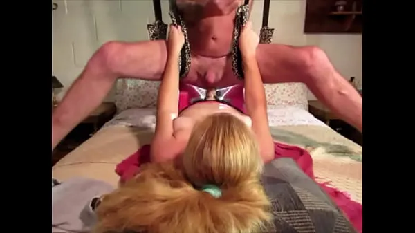 Nejlepší Wife finds a new way to ride her 14 inch cock skvělá videa