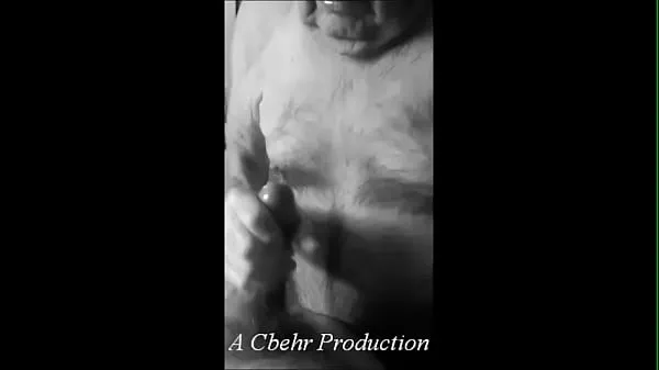 최고의 Cbehr "Slow motion cum shots with Grandpa Grizz 멋진 비디오