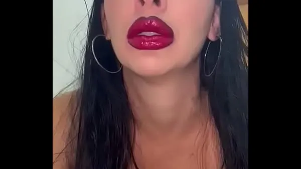 Bästa Putting on lipstick to make a nice blowjob coola videor
