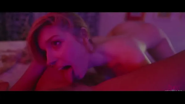 A legjobb Lesbian sex between a Latin girl and Ukrainian big natural tits menő videók