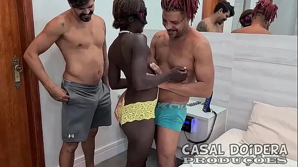 Nejlepší Brazilian petite black girl on her first time on porn end up doing anal sex on this amateur interracial threesome skvělá videa
