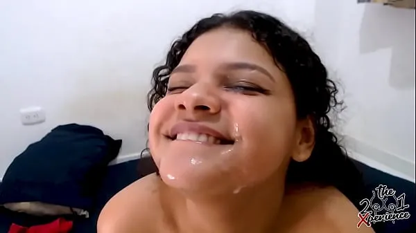 Najboljši My step cousin visits me at home to fill her face, she loves that I fuck her hard and without a condom 2/2 with cum. Diana Marquez-INSTAGRAM kul videoposnetki