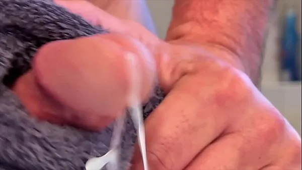 Video Me masturbating to orgasm 8 sejuk terbaik