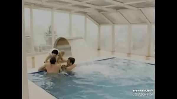 Best Michelle Wild, DP Threesome in the Swimming Pool cool Videos