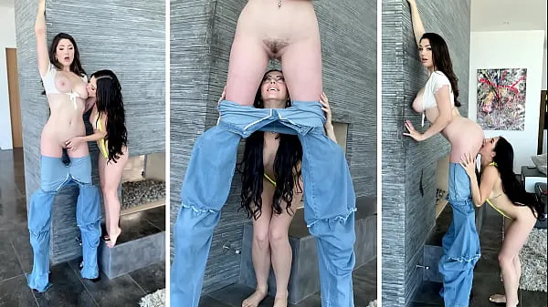 Video Camsoda - Hot Teen Licks And Sucks Super Tall Girl’s Pussy keren terbaik