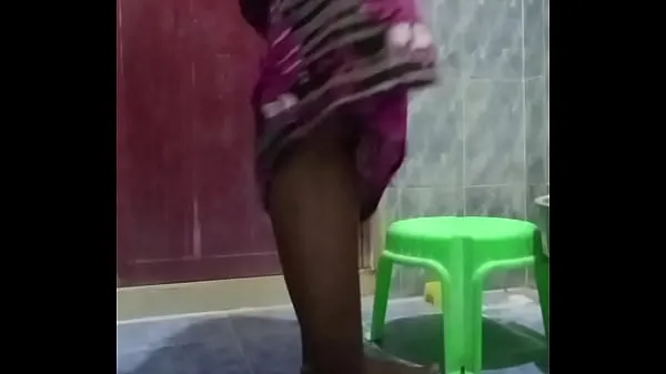 최고의 Indian aunty bathing 멋진 비디오