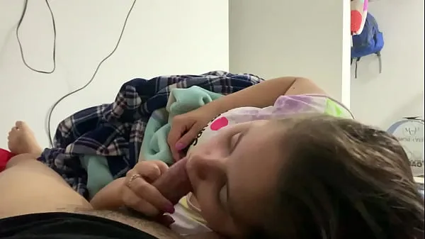 Parhaat My little stepdaughter plays with my cock in her mouth while we watch a movie (She doesn't know I recorded it hienot videot