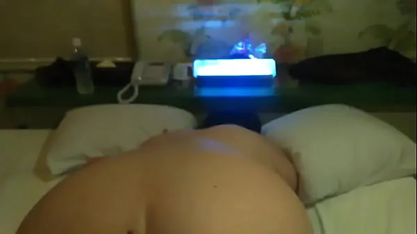 วิดีโอที่ดีที่สุดSaffle addicted to anal plugเจ๋ง