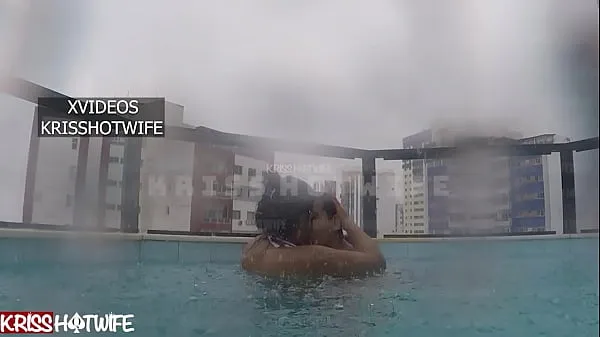 Best Horn Fudendo Me In The Pool From Flat To Open Sky, While The Males Aren't Enough To Really Fuck Me cool Videos