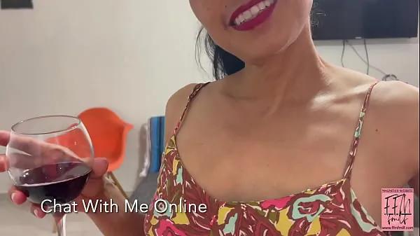 En iyi Stepmom Helps Her Stepson With Advice About His Horny Girlfriend. Order Your Own Custom Video Made About Your Own Fantasy. You Write It And I Film It And Star In It For You harika Videolar