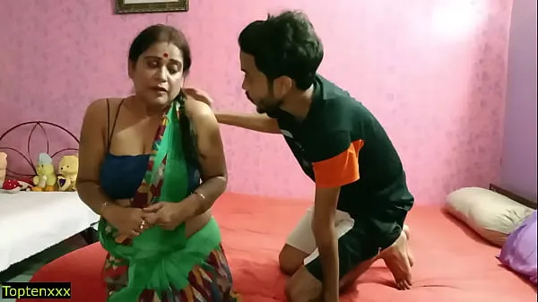 En iyi Indian hot XXX teen sex with beautiful aunty! with clear hindi audio harika Videolar