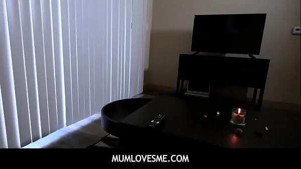 Video MumLovesMe - I love Stepmommys new lingerie- Cant Resist Her Anymore sejuk terbaik