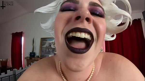 Τα καλύτερα Ursula Shrinks and Eats you with Jane Judge δροσερά βίντεο