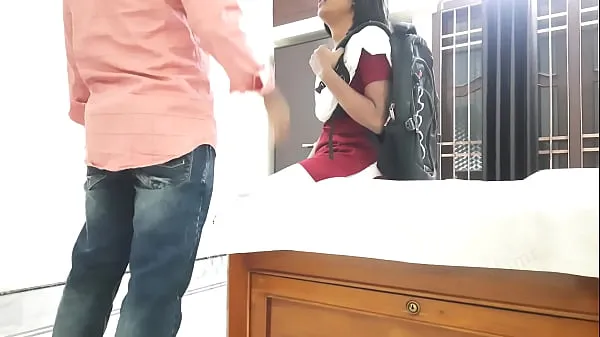 Najboljši Indian Innocent Schoool Girl Fucked by Her Teacher for Better Result kul videoposnetki