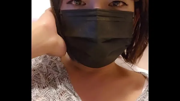 أفضل Transvestite Tingxuan gives a blowjob that makes her wet مقاطع فيديو رائعة