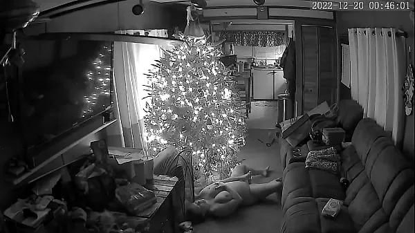 Video I spy something good under the Christmas tree sejuk terbaik