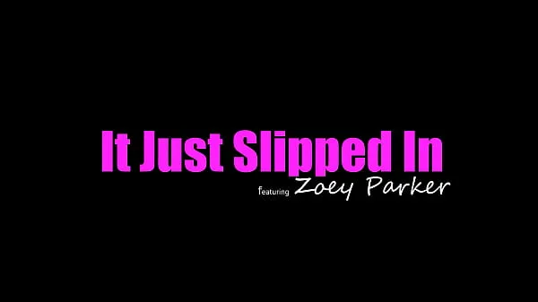 أفضل Wait. Why is there a dick in me?" confused Zoe Parker asks Stepbro - S2:E8 مقاطع فيديو رائعة