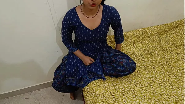 Najboljši Hot Indian Desi village housewife cheat her husband and painfull fucking hard on dogy style in clear Hindi audio kul videoposnetki