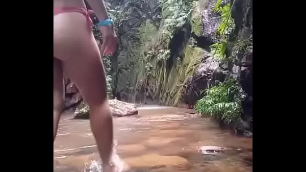 최고의 Super hot in a bikini with her giant round ass teasing the water 멋진 비디오