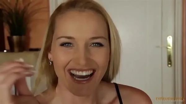 A legjobb step Mother discovers that her son has been seeing her naked, subtitled in Spanish, full video here menő videók