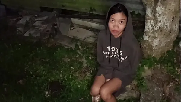 أفضل Asian girl with no home will be shaved, fucked face and treated nicely مقاطع فيديو رائعة