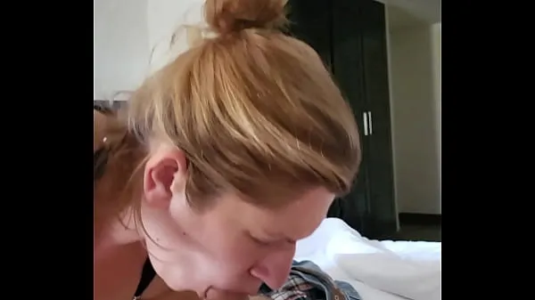 En iyi Girlfriend tries deepthroat, pov harika Videolar
