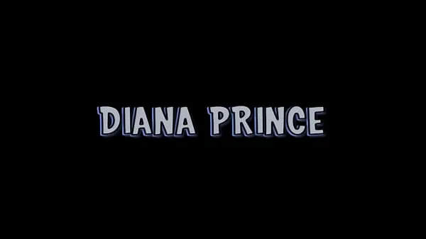सर्वश्रेष्ठ Diana Prince Tosses Talons Salad As He Fucks her शांत वीडियो