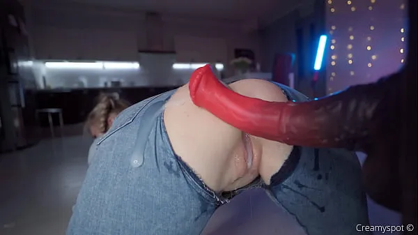 최고의 Big Ass Teen in Ripped Jeans Gets Multiply Loads from Northosaur Dildo 멋진 비디오