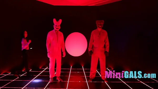 Best Animatronics Come To Life At Night Only To Fuck Asian Teen Guard cool Videos