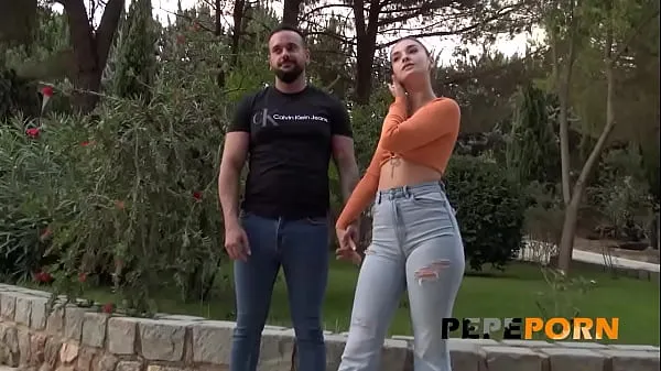 Najlepšie Young and beautiful couple tries their first porno: Meet amazing Candy Fly skvelých videí
