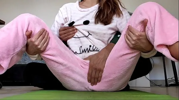 Video asian amateur teen play hard rough petting small boobs in pajamas fetish keren terbaik
