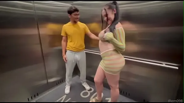 Bedste All cranked up, Emily gets dicked down making her step-parents proud in an elevator seje videoer